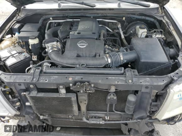 ✅ 2006 Nissan Frontier SE • VIN: 1N6AD06U76C442703 • Lot: 70886175. Wystawiony na Copart z przebiegiem 101 393 mil. Bezpłatny archiwum sprzedaży aukcyjnych z USA i szczegółowy raport historii pojazdu na DreamBid. Zdjęcie 11.