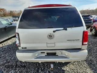 ✅ 2005 Cadillac Escalade • VIN: 1GYEK63N45R174094 • Lot: 90495255. Wystawiony na Copart z przebiegiem Nie podano. Bezpłatny archiwum sprzedaży aukcyjnych z USA i szczegółowy raport historii pojazdu na DreamBid. Zdjęcie 6.
