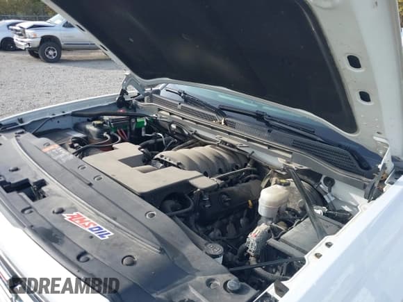 ✅ 2019 GMC Sierra 1500 • VIN: 2GTV2LEC7K1160131 • Lot: 40794685. Wystawiony na IAAI z przebiegiem 139 636 mil. Bezpłatny archiwum sprzedaży aukcyjnych z USA i szczegółowy raport historii pojazdu na DreamBid. Zdjęcie 10.