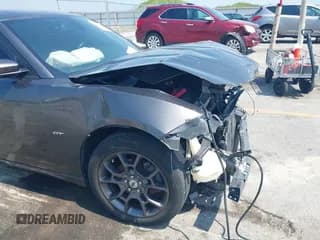 ✅ 2018 Dodge Charger GT • VIN: 2C3CDXJGXJH265919 • Lot: 42931488. Wystawiony na IAAI z przebiegiem 134 671 mil. Bezpłatny archiwum sprzedaży aukcyjnych z USA i szczegółowy raport historii pojazdu na DreamBid. Zdjęcie 6.