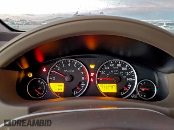 ✅ 2011 Nissan Pathfinder Silver • VIN: 5N1AR1NB3BC611910 • Lot: 96472865. Listed on Copart with 236,050 mi. Free auction sales archive from the USA and detailed vehicle history report at DreamBid. Image 9.