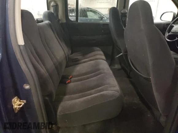 ✅ 2002 Dodge Dakota SLT • VIN: 1B7HG48N12S653207 • Lot: 86149264. Wystawiony na Copart z przebiegiem 215 021 mil. Bezpłatny archiwum sprzedaży aukcyjnych z USA i szczegółowy raport historii pojazdu na DreamBid. Zdjęcie 10.