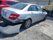 ✅ 2014 Mercedes-Benz C 250 Sport • VIN: WDDGF4HB4ER305973 • Lot: 41781503. Wystawiony na IAAI z przebiegiem 98 542 mil. Bezpłatny archiwum sprzedaży aukcyjnych z USA i szczegółowy raport historii pojazdu na DreamBid. Zdjęcie 4.