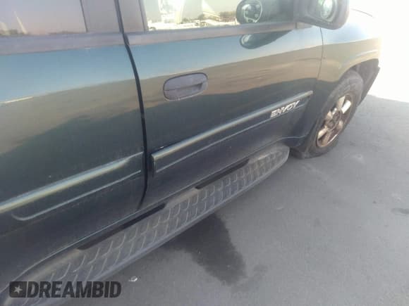 ✅ 2005 GMC Envoy SLE • VIN: 1GKDT13S352354641 • Lot: 31188420. Listed on IAAI with Not provided. Free auction sales archive from the USA and detailed vehicle history report at DreamBid. Image 6.