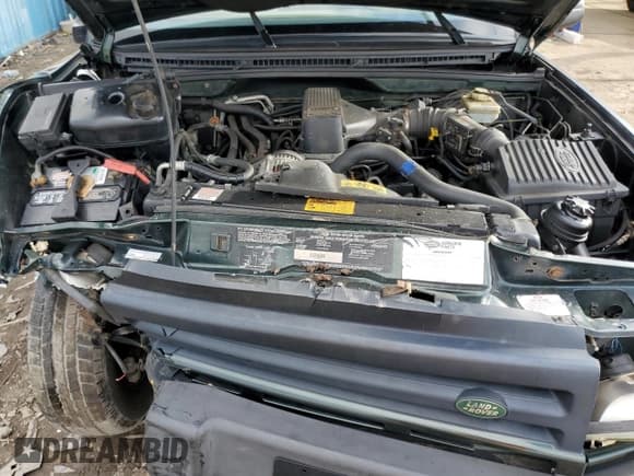 ✅ 1998 Land Rover Discovery SD • VIN: SALJY1245WA752596 • Lot: 35967783. Listed on Copart with 123,094 mi. Free auction sales archive from the USA and detailed vehicle history report at DreamBid. Image 11.