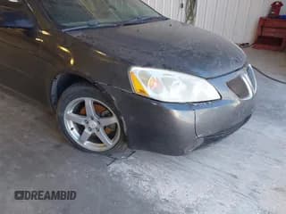 ✅ 2007 Pontiac G6 G6 • VIN: 1G2ZG58N474131911 • Lot: 43493501. Wystawiony na IAAI z przebiegiem 217 397 mil. Bezpłatny archiwum sprzedaży aukcyjnych z USA i szczegółowy raport historii pojazdu na DreamBid. Zdjęcie 6.