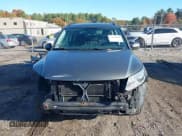 ✅ 2018 Volkswagen Tiguan • VIN: WVGBV7AX7JK002294 • Lot: 43472868. Wystawiony na IAAI z przebiegiem 114 737 mil. Bezpłatny archiwum sprzedaży aukcyjnych z USA i szczegółowy raport historii pojazdu na DreamBid. Zdjęcie 13.