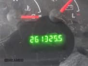 ✅ 2008 Ford Econoline Passenger XL • VIN: 1FBSS31L78DB31593 • Lot: 43542944. Wystawiony na IAAI z przebiegiem 261 325 mil. Bezpłatny archiwum sprzedaży aukcyjnych z USA i szczegółowy raport historii pojazdu na DreamBid. Zdjęcie 15.