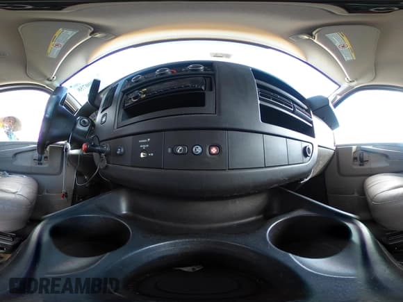 ✅ 2011 Chevrolet Express Passenger 1LS • VIN: 1GAZGZFG3B1177854 • Lot: 43900758. Listed on IAAI with 145,260 mi. Free auction sales archive from the USA and detailed vehicle history report at DreamBid. Image 18.