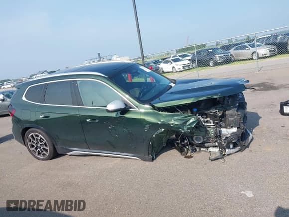 ✅ 2023 BMW X1 xDrive28i • VIN: WBX73EF04P5X48969 • Lot: 42808750. Wystawiony na IAAI z przebiegiem 33 473 mil. Bezpłatny archiwum sprzedaży aukcyjnych z USA i szczegółowy raport historii pojazdu na DreamBid. Zdjęcie 14.