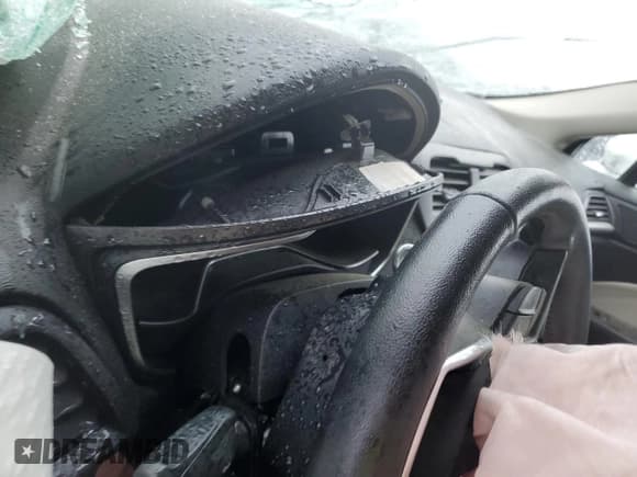 ✅ 2018 Ford Fusion Titanium • VIN: 3FA6P0D90JR247220 • Лот: 80492255. Опубликован ранее на Copart с пробегом Не указан. Бесплатный доступ к архиву аукционных продаж из США и подробный отчёт об истории автомобиля на DreamBid. Изображение 9.