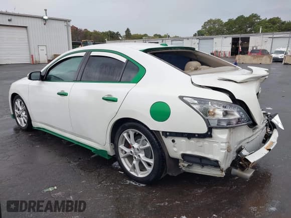 ✅ 2013 Nissan Maxima S • VIN: 1N4AA5APXDC846706 • Lot: 43365373. Wystawiony na IAAI z przebiegiem 94 435 mil. Bezpłatny archiwum sprzedaży aukcyjnych z USA i szczegółowy raport historii pojazdu na DreamBid. Zdjęcie 3.