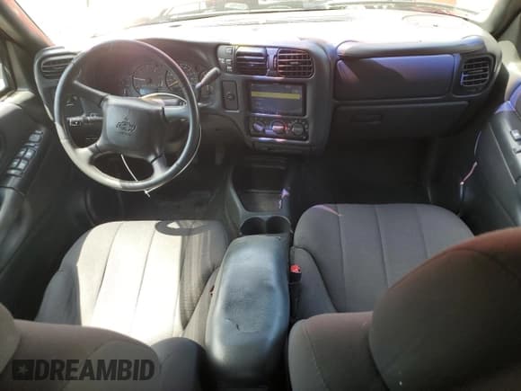 ✅ 2003 Chevrolet S-10 LS • VIN: 1GCDT13X63K142000 • Лот: 55605215. Опубликован ранее на Copart с пробегом 91 864 миль. Бесплатный доступ к архиву аукционных продаж из США и подробный отчёт об истории автомобиля на DreamBid. Изображение 8.