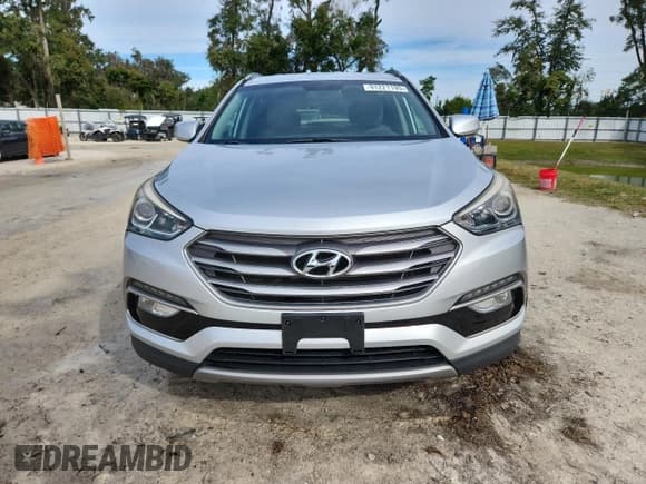 ✅ 2017 Hyundai Santa Fe 2.4L • VIN: 5XYZU3LB9HG430643 • Lot: 91221195. Wystawiony na Copart z przebiegiem 80 521 mil. Bezpłatny archiwum sprzedaży aukcyjnych z USA i szczegółowy raport historii pojazdu na DreamBid. Zdjęcie 5.