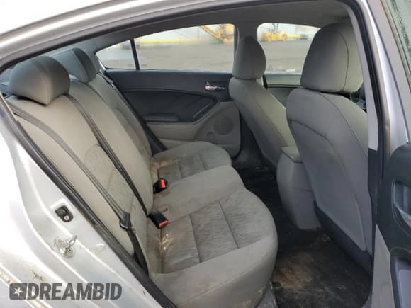 ✅ 2016 Kia Forte LX • VIN: KNAFK4A62G5515641 • Лот: 93131255. Опубликован ранее на Copart с пробегом 92 177 миль. Бесплатный доступ к архиву аукционных продаж из США и подробный отчёт об истории автомобиля на DreamBid. Изображение 10.