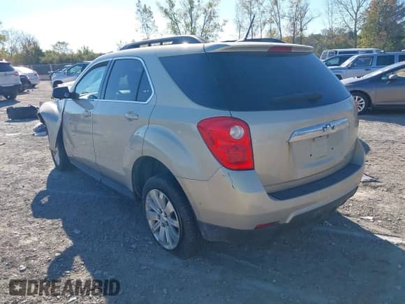2010 Chevrolet Equinox 2LT z VIN 2CNALPEW3A6413231, wystawiony jako IAAI lot #43410501 z przebiegiem Nie podano mil oraz . Historia ofert i sprzedaży dostępna na DreamBid. Obrazek 3.