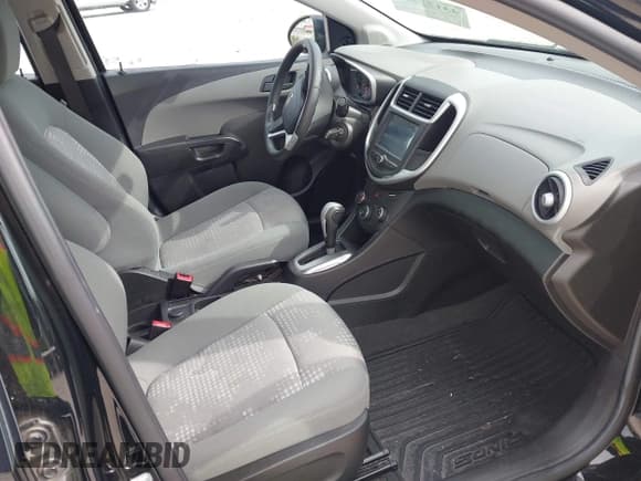 ✅ 2017 Chevrolet Sonic LS • VIN: 1G1JB5SH7H4117456 • Lot: 43177202. Listed on IAAI with 86,994 mi. Free auction sales archive from the USA and detailed vehicle history report at DreamBid. Image 5.