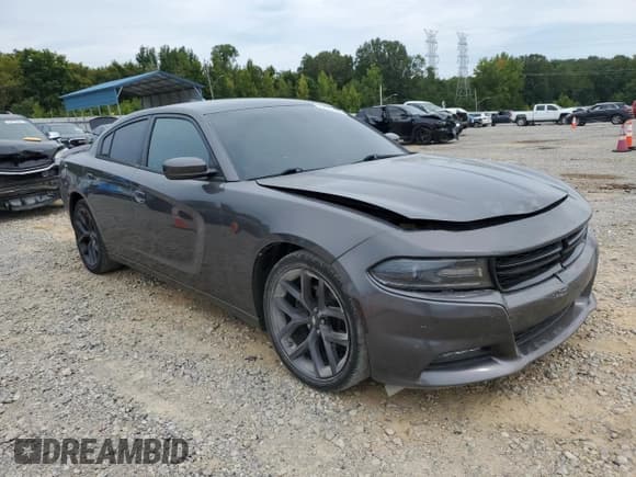 ✅ 2016 Dodge Charger SXT • VIN: 2C3CDXHG0GH210524 • Лот: 70175235. Опубликован ранее на Copart с пробегом 126 001 миль. Бесплатный доступ к архиву аукционных продаж из США и подробный отчёт об истории автомобиля на DreamBid. Изображение 4.