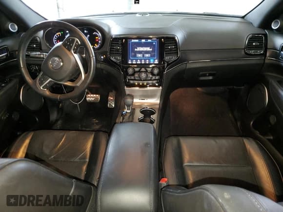 ✅ 2021 Jeep Grand Cherokee Overland • VIN: 1C4RJFCT4MC531283 • Lot: 49695584. Listed on Copart with 43,737 mi. Free auction sales archive from the USA and detailed vehicle history report at DreamBid. Image 8.