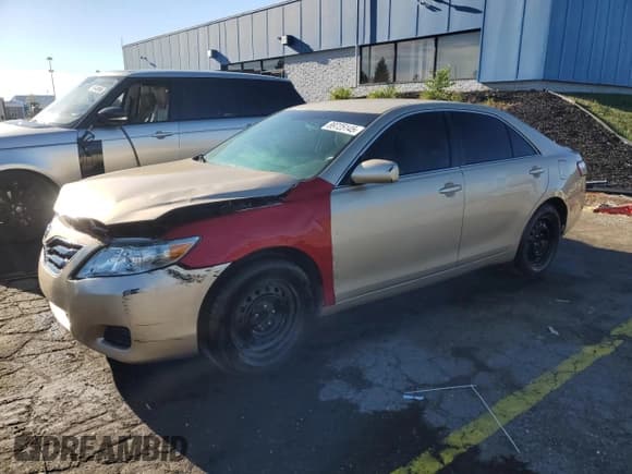 ✅ 2011 Toyota Camry LE • VIN: 4T1BF3EK2BU209623 • Lot: 89725145. Listed on Copart with 193,595 mi. Free auction sales archive from the USA and detailed vehicle history report at DreamBid. Image 1.