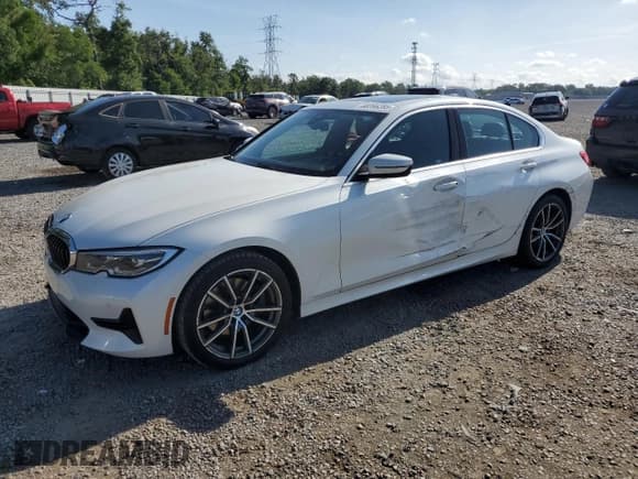 ✅ 2020 BMW 3 Series 330i • VIN: 3MW5R1J06L8B21946 • Lot: 60286285. Listed on Copart with 123,573 mi. Free auction sales archive from the USA and detailed vehicle history report at DreamBid. Image 1.