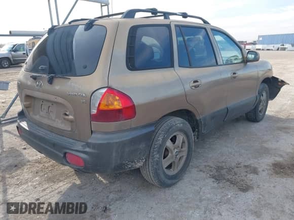 2004 Hyundai Santa Fe GLS с VIN KM8SC13D74U648059, выставлен на аукционе IAAI как лот 41674662 с пробегом 218 570 миль миль и . История ставок и продаж доступна на DreamBid. Изображение 4.