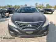 2013 Hyundai Sonata GLS z VIN 5NPEB4AC2DH605386, wystawiony jako Copart lot #82720875 z przebiegiem 162 270 mil mil oraz Czysty tytuł • Clean title. Historia ofert i sprzedaży dostępna na DreamBid. Obrazek 5.