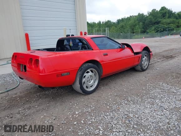 ✅ 1995 Chevrolet Corvette • VIN: 1G1YY22P6S5100393 • Лот: 42691735. Опубликован ранее на IAAI с пробегом 98 035 миль. Бесплатный доступ к архиву аукционных продаж из США и подробный отчёт об истории автомобиля на DreamBid. Изображение 4.