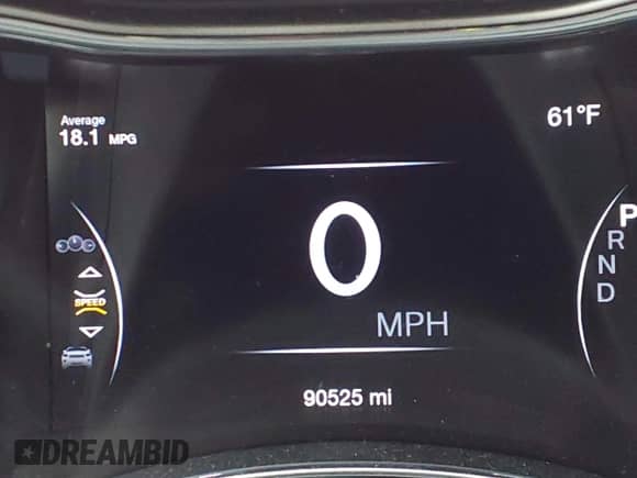 2018 Jeep Grand Cherokee Altitude z VIN 1C4RJFAG6JC220486, wystawiony jako IAAI lot #43399251 z przebiegiem 90 525 mil mil oraz . Historia ofert i sprzedaży dostępna na DreamBid. Obrazek 15.