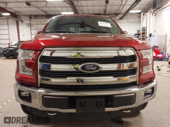 ✅ 2015 Ford F-150 XLT • VIN: 1FTEW1EG4FKD48512 • Lot: 43119971. Wystawiony na IAAI z przebiegiem 114 739 mil. Bezpłatny archiwum sprzedaży aukcyjnych z USA i szczegółowy raport historii pojazdu na DreamBid. Zdjęcie 12.