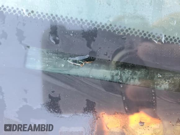 ✅ 2000 Toyota Avalon XL • VIN: 4T1BF28B4YU044477 • Лот: 82510575. Опубликован ранее на Copart с пробегом 121 857 миль. Бесплатный доступ к архиву аукционных продаж из США и подробный отчёт об истории автомобиля на DreamBid. Изображение 12.