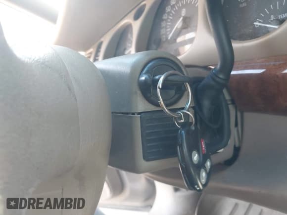 ✅ 2001 Buick LeSabre Limited • VIN: 1G4HR54K11U139710 • Lot: 42124376. Listed on IAAI with 182,187 mi. Free auction sales archive from the USA and detailed vehicle history report at DreamBid. Image 11.