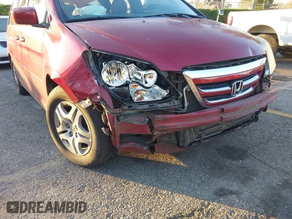 ✅ 2005 Honda Odyssey EX-L • VIN: 5FNRL38725B034306 • Лот: 43783898. Опубликован ранее на IAAI с пробегом 202 726 миль. Бесплатный доступ к архиву аукционных продаж из США и подробный отчёт об истории автомобиля на DreamBid. Изображение 6.