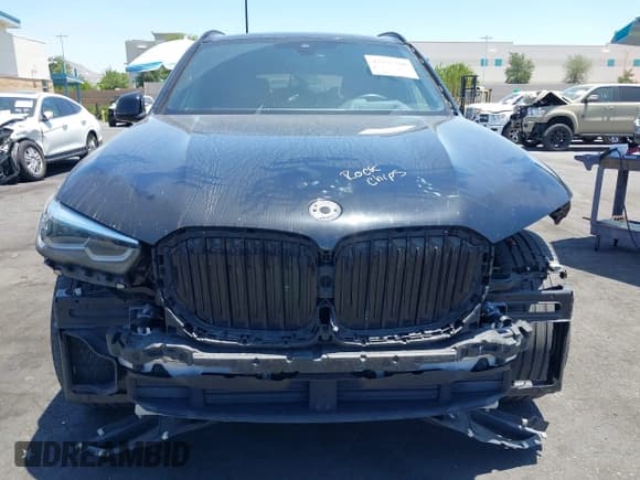 ✅ 2020 BMW X5 sDrive40i • VIN: 5UXCR4C05L9B38334 • Lot: 42537260. Wystawiony na IAAI z przebiegiem 54 703 mil. Bezpłatny archiwum sprzedaży aukcyjnych z USA i szczegółowy raport historii pojazdu na DreamBid. Zdjęcie 13.