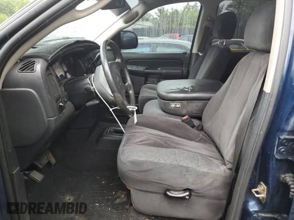 2003 Dodge 1500 ST с VIN 1D7HU18Z93J510366, выставлен на аукционе Copart как лот 55017384 с пробегом Не указан миль и Списание • Salvage title. История ставок и продаж доступна на DreamBid. Изображение 7.