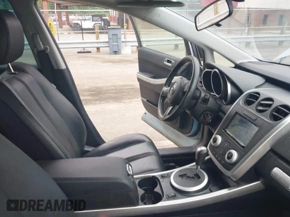 ✅ 2007 Mazda CX-7 Grand Touring • VIN: JM3ER293070121956 • Lot: 42378232. Wystawiony na IAAI z przebiegiem 142 685 mil. Bezpłatny archiwum sprzedaży aukcyjnych z USA i szczegółowy raport historii pojazdu na DreamBid. Zdjęcie 5.