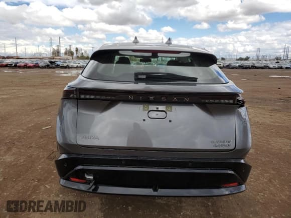 ✅ 2023 Nissan ARIYA Platinum+ • VIN: JN1DF0CD6PM709813 • Лот: 48906194. Опубликован ранее на Copart с пробегом 324 миль. Бесплатный доступ к архиву аукционных продаж из США и подробный отчёт об истории автомобиля на DreamBid. Изображение 6.