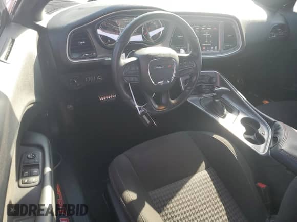 2022 Dodge Challenger R/T Scat Pack с VIN 2C3CDZFJ0NH196275, выставлен на аукционе Copart как лот 85378585 с пробегом 17 732 миль миль и Списание • Salvage title. История ставок и продаж доступна на DreamBid. Изображение 8.