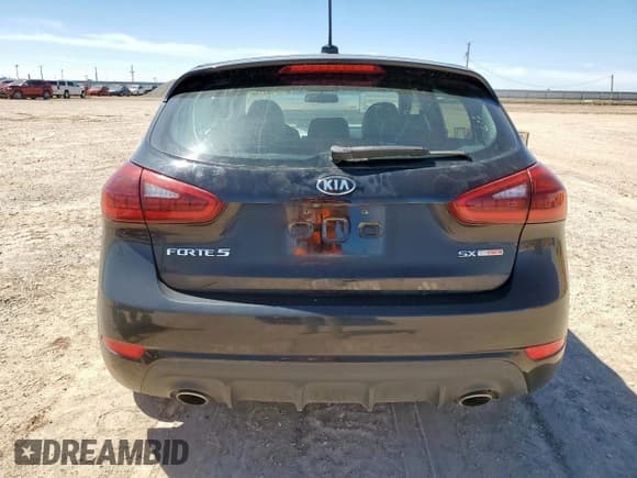 ✅ 2017 Kia Forte SX • VIN: 3KPFN5A35HE155213 • Lot: 57104785. Listed on Copart with 84,295 mi. Free auction sales archive from the USA and detailed vehicle history report at DreamBid. Image 6.