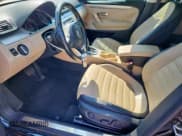 ✅ 2014 Volkswagen CC Sport • VIN: WVWBN7AN1EE510199 • Лот: 80248565. Опубликован ранее на Copart с пробегом 77 309 миль. Бесплатный доступ к архиву аукционных продаж из США и подробный отчёт об истории автомобиля на DreamBid. Изображение 7.