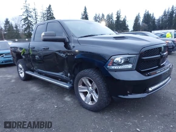 ✅ 2014 Ram 1500 Sport • VIN: 1C6RR7HT6ES352720 • Lot: 43800047. Listed on IAAI with 111,885 mi. Free auction sales archive from the USA and detailed vehicle history report at DreamBid. Image 1.