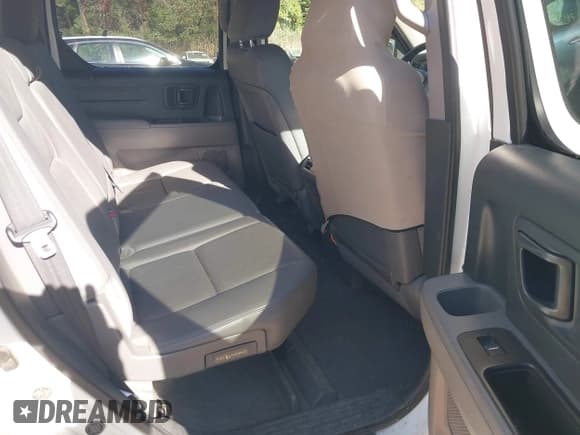 ✅ 2014 Honda Ridgeline RTL • VIN: 5FPYK1F52EB002547 • Лот: 43357992. Опубликован ранее на IAAI с пробегом 140 520 миль. Бесплатный доступ к архиву аукционных продаж из США и подробный отчёт об истории автомобиля на DreamBid. Изображение 8.