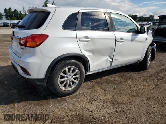 ✅ 2018 Mitsubishi Outlander Sport SE • VIN: JA4AJ3AU5JU600313 • Lot: 66905344. Wystawiony na Copart z przebiegiem 135 210 mil. Bezpłatny archiwum sprzedaży aukcyjnych z USA i szczegółowy raport historii pojazdu na DreamBid. Zdjęcie 3.