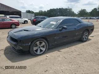 ✅ 2019 Dodge Challenger SXT • VIN: 2C3CDZAG1KH694105 • Lot: 67547714. Wystawiony na Copart z przebiegiem 59 167 mil. Bezpłatny archiwum sprzedaży aukcyjnych z USA i szczegółowy raport historii pojazdu na DreamBid. Zdjęcie 1.