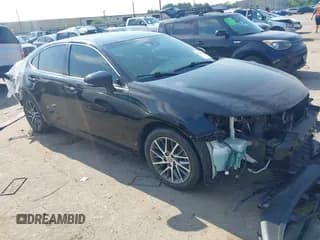 ✅ 2018 Lexus ES 350 • VIN: 58ABK1GG5JU098646 • Лот: 43025195. Опубликован ранее на IAAI с пробегом 82 051 миль. Бесплатный доступ к архиву аукционных продаж из США и подробный отчёт об истории автомобиля на DreamBid. Изображение 1.