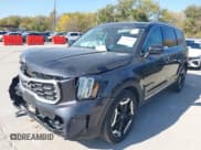 ✅ 2025 Kia Telluride S • VIN: 5XYP64GC1SG637271 • Lot: 43715203. Listed on IAAI with 13,315 mi. Free auction sales archive from the USA and detailed vehicle history report at DreamBid. Image 2.