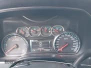 ✅ 2015 Chevrolet Silverado 2500HD LT • VIN: 1GC1KVEG5FF557414 • Lot: 41735823. Wystawiony na IAAI z przebiegiem 271 919 mil. Bezpłatny archiwum sprzedaży aukcyjnych z USA i szczegółowy raport historii pojazdu na DreamBid. Zdjęcie 7.