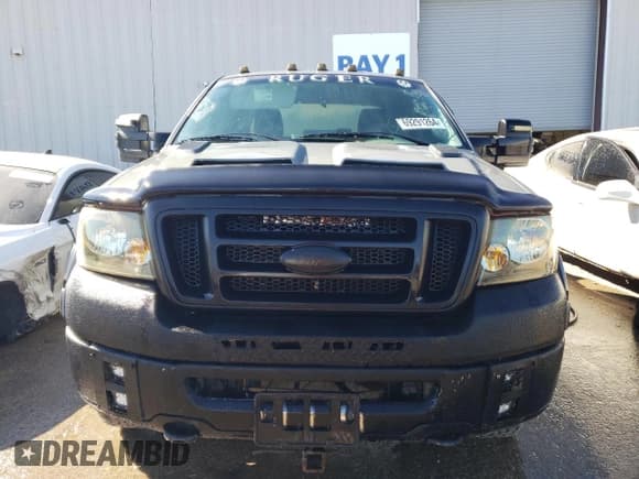 ✅ 2007 Ford F-150 XLT • VIN: 1FTPW12V67FB39777 • Lot: 69291264. Wystawiony na Copart z przebiegiem 194 617 mil. Bezpłatny archiwum sprzedaży aukcyjnych z USA i szczegółowy raport historii pojazdu na DreamBid. Zdjęcie 5.
