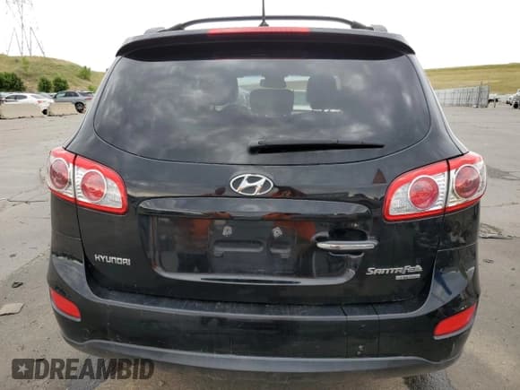 ✅ 2011 Hyundai Santa Fe Limited • VIN: 5XYZK3AB1BG088623 • Lot: 61277864. Listed on Copart with 187,681 mi. Free auction sales archive from the USA and detailed vehicle history report at DreamBid. Image 6.