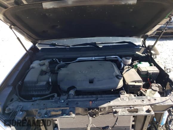 ✅ 2018 Chevrolet Colorado 4WD Z71 • VIN: 1GCGTDENXJ1277056 • Лот: 69921214. Опубликован ранее на Copart с пробегом 47 600 миль. Бесплатный доступ к архиву аукционных продаж из США и подробный отчёт об истории автомобиля на DreamBid. Изображение 11.